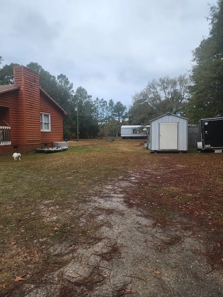 Queens Creek RV & Boat Storage - Hubert, RV storage in Hubert
