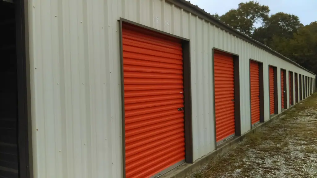 Milton Saver Self Storage, RV storage in Milton