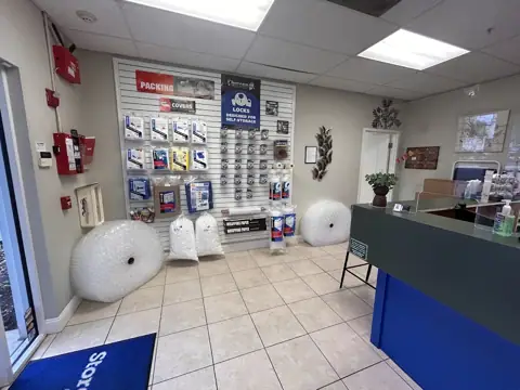 StoreRight Self Storage photo 2