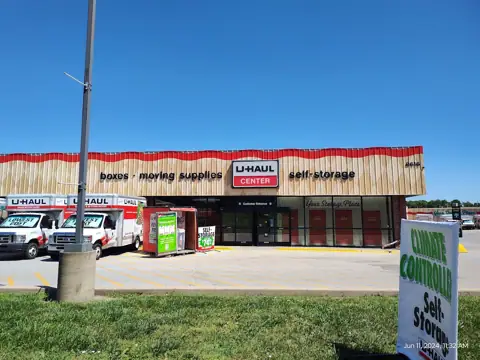 Self-Storage at U-Haul in Omaha, NE