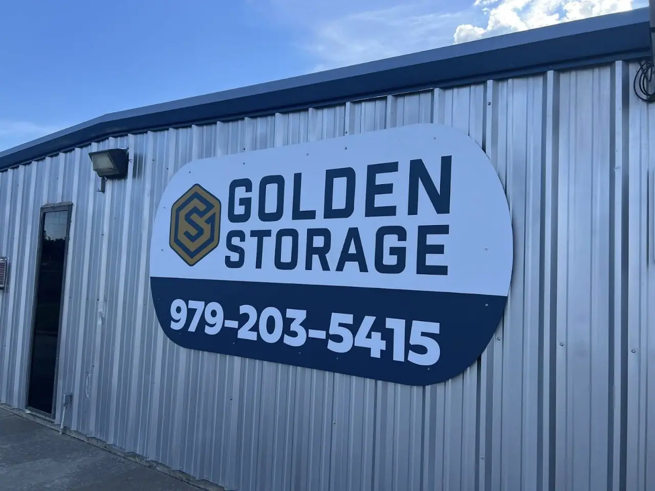 Golden Storage, RV storage in Brenham