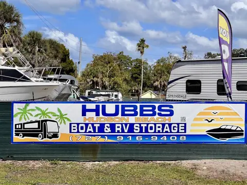 HUBBS Hudson Beach Boat and RV Storage photo 3
