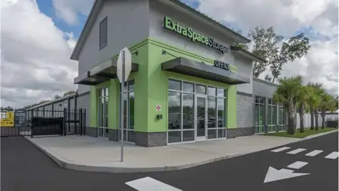 Extra Space Storage in Riverview, FL