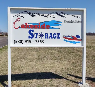 Lakeside Storage and RV parking in Mountain Park, OK