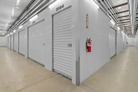 iLockStorage - Greenville photo 3