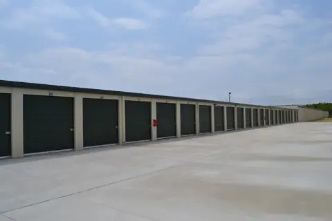 Ample Storage Center in Powells Point, NC