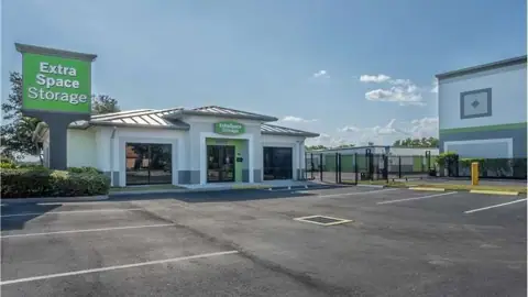 Extra Space Storage in Stuart, FL
