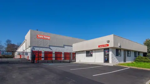 Public Storage photo 2