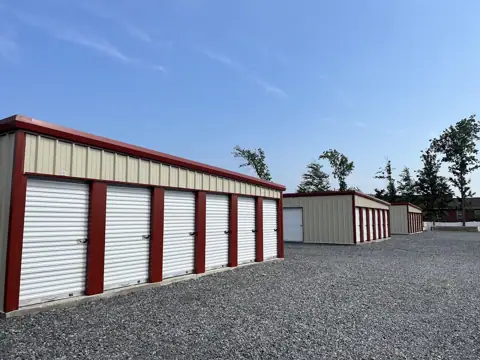 Drop Zone Storage photo 2