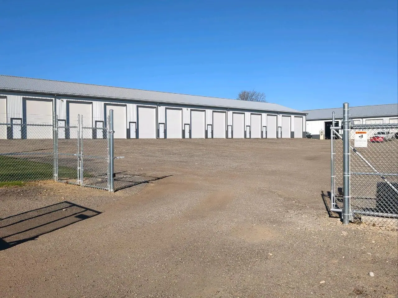 Falling Leaf Storage, RV storage in Massillon