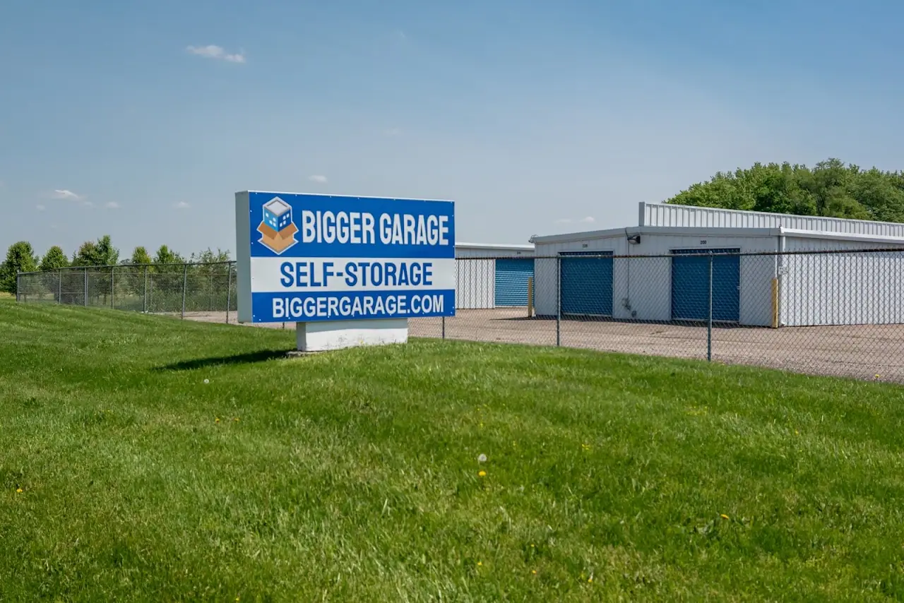 Bigger Garage Self-Storage, RV storage in Muncie