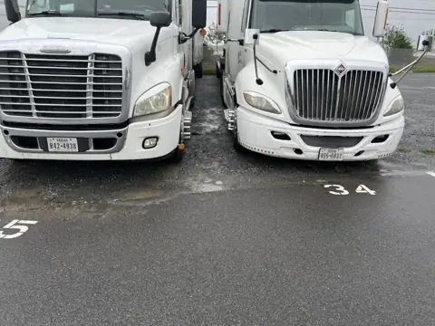 Stanley Parking photo 3