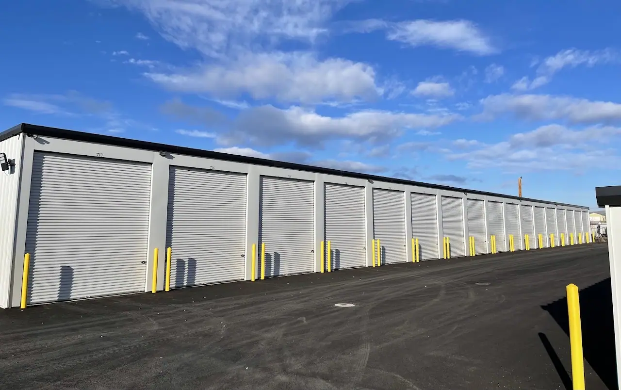 Zillah Self Storage, LOT B, BOAT & RV, RV storage in Zillah