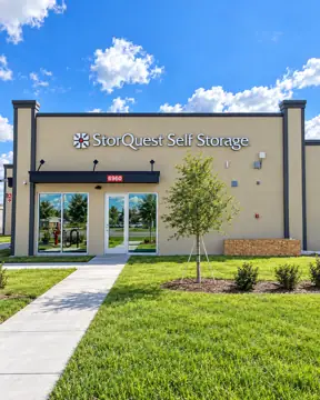 StorQuest Self Storage photo 2