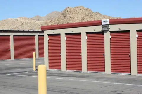 Lucerne Valley Self Storage in Lucerne Valley, CA