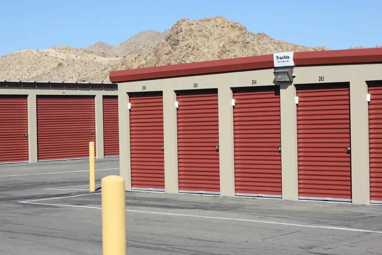 Lucerne Valley Self Storage, RV storage in Lucerne Valley