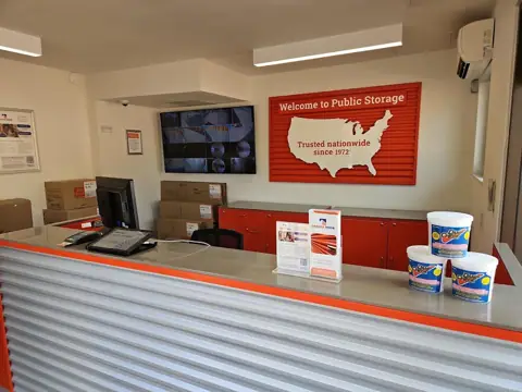 Public Storage photo 3