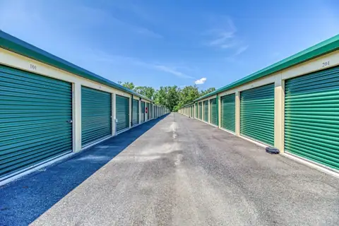 Valley Storage - Woodford photo 3
