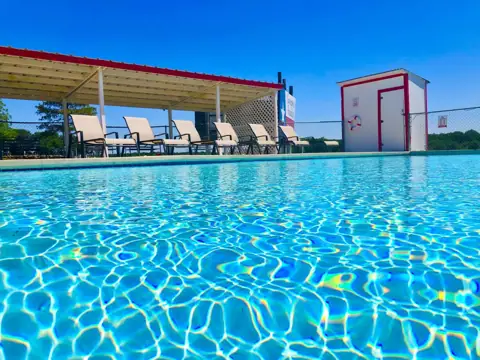 Campers Paradise RV Park photo 2