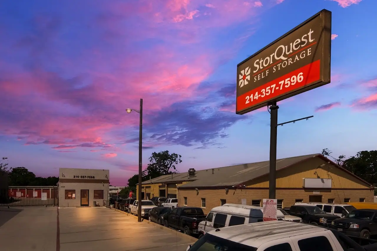 StorQuest Self Storage, RV storage in Dallas