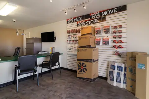 StorQuest Self Storage photo 2