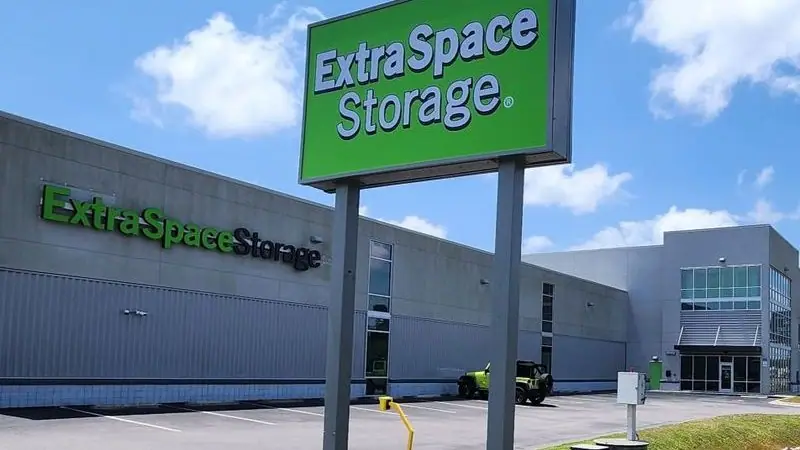 Extra Space Storage, RV storage in Pensacola