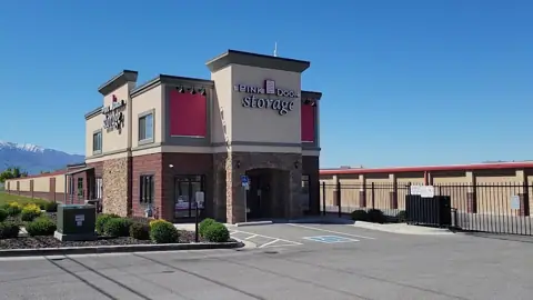 Pink Door Storage & RV - Springville photo 2