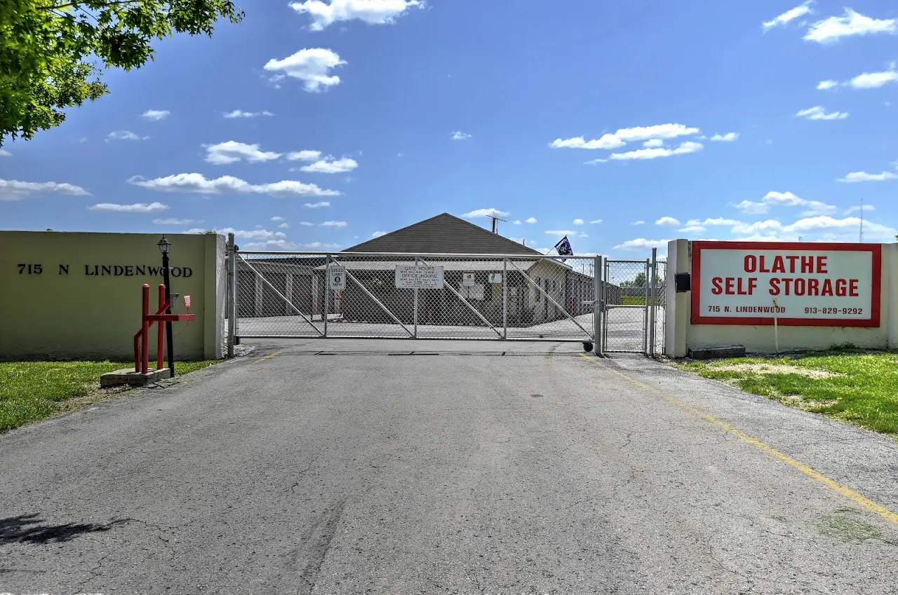 Olathe Self Storage, RV storage in Olathe