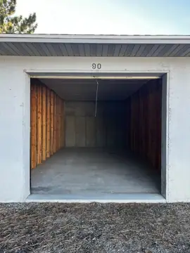 Smithfield Storage photo 3