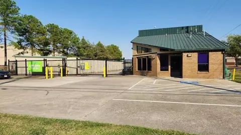 Extra Space Storage in Houston, TX