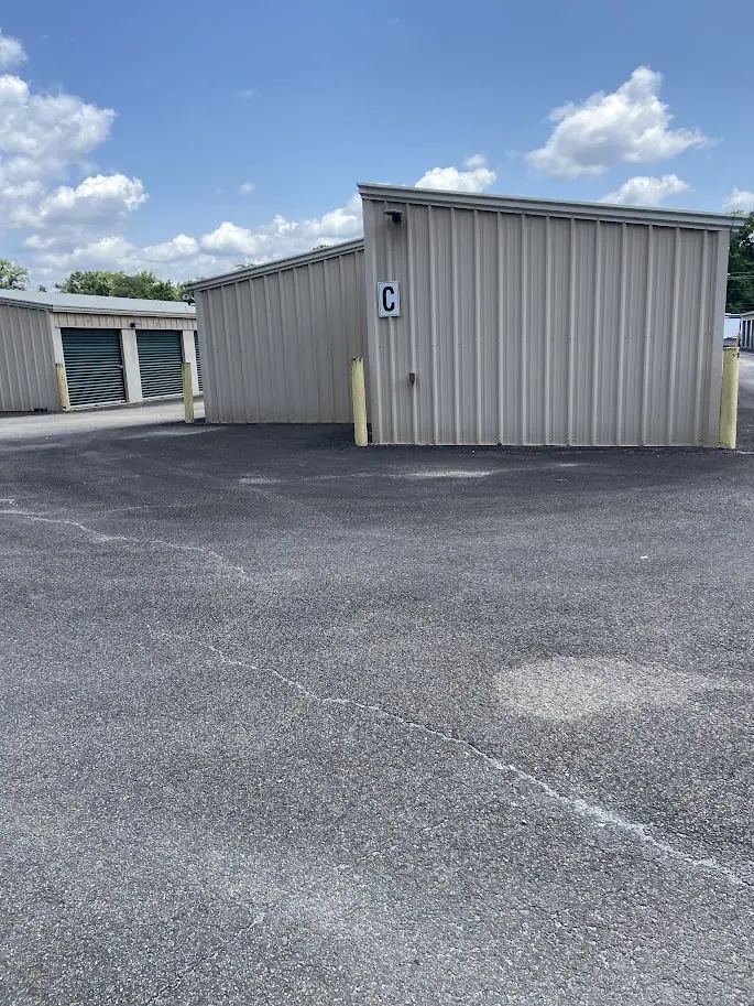 Eagle Guard Storage - South Pickens, RV storage in Jasper