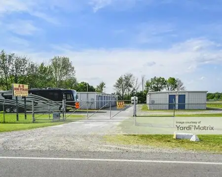 A & B Mini Storage LLC in Lewisburg, OH