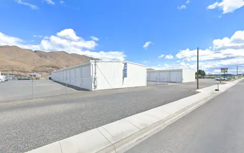 RV Stor photo 2