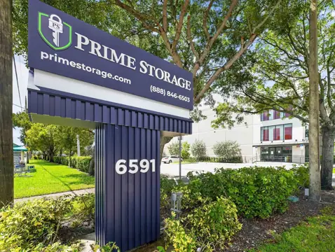 Prime Storage in Lake Worth Beach, FL