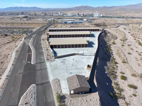 Mohave Parkway Boat & RV Storage photo 3