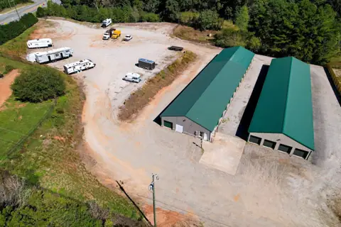 Cumming Storage Units in Cumming, GA