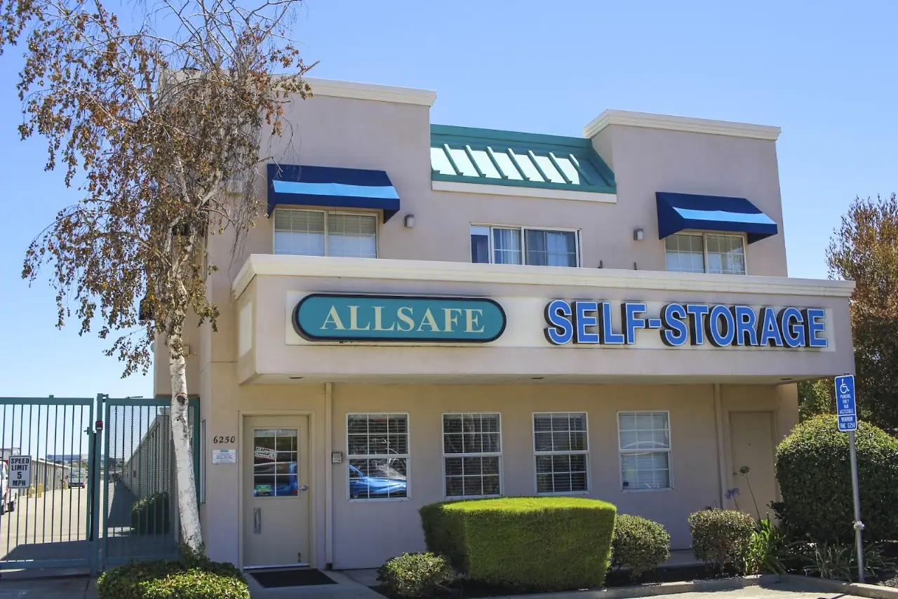 Allsafe Self-Storage Dublin, RV storage in Dublin