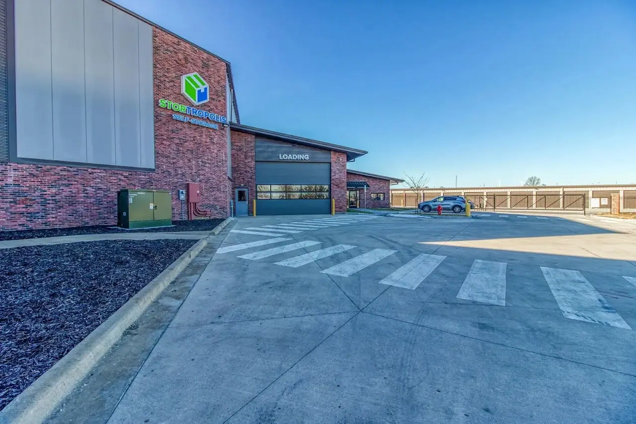 StorTropolis Self-Storage - Blue Springs, RV storage in Blue Springs