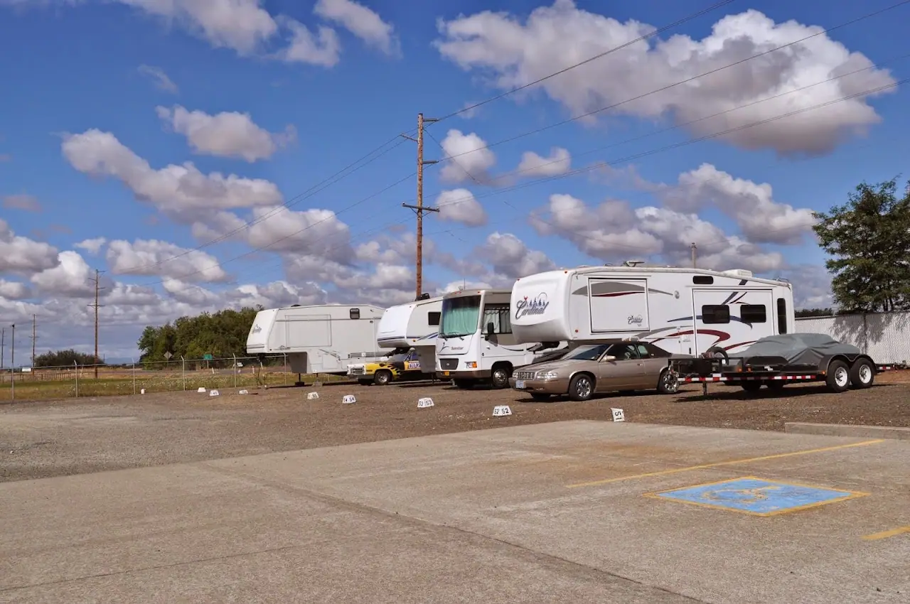 Storage Depot, RV storage in Lebanon