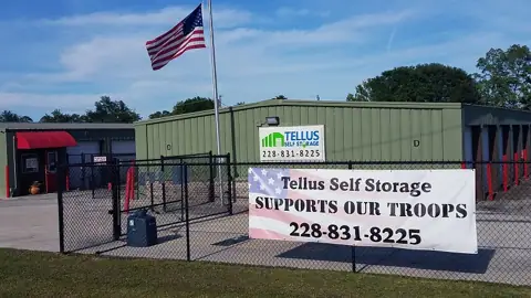 Tellus Self Storage - Northwood photo 2