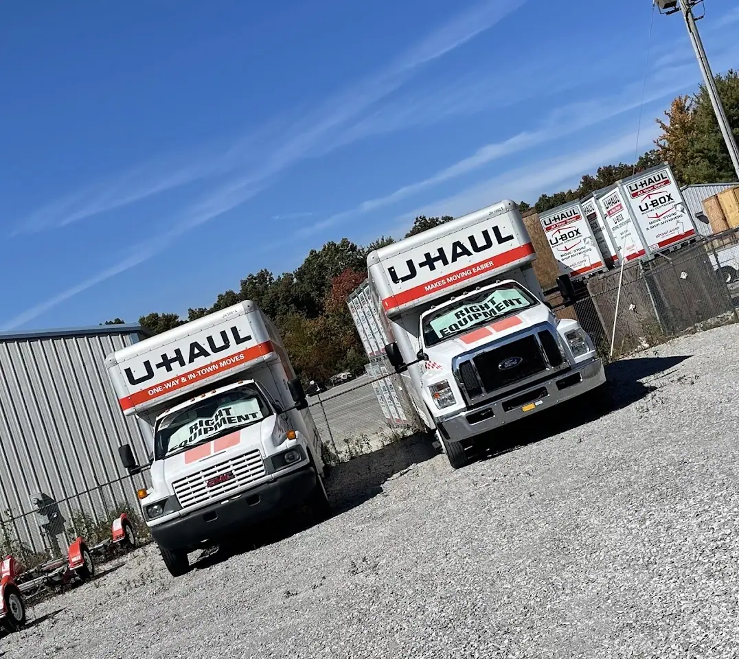 Franklin Place Storage, RV storage in Crossville