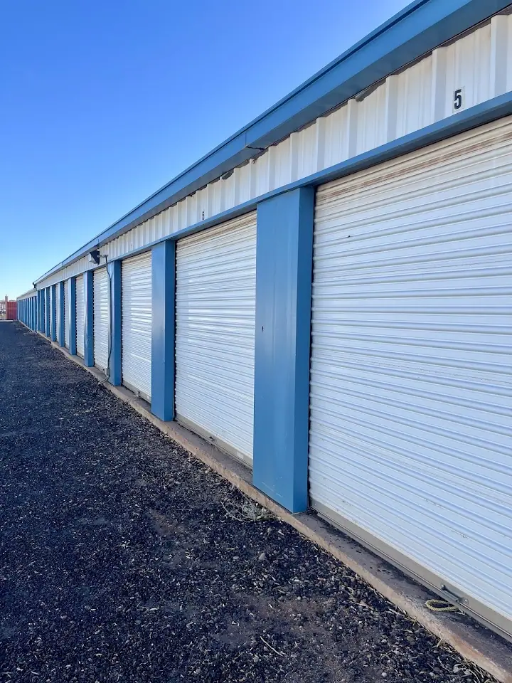 K and L Self Storage, RV storage in Snowflake
