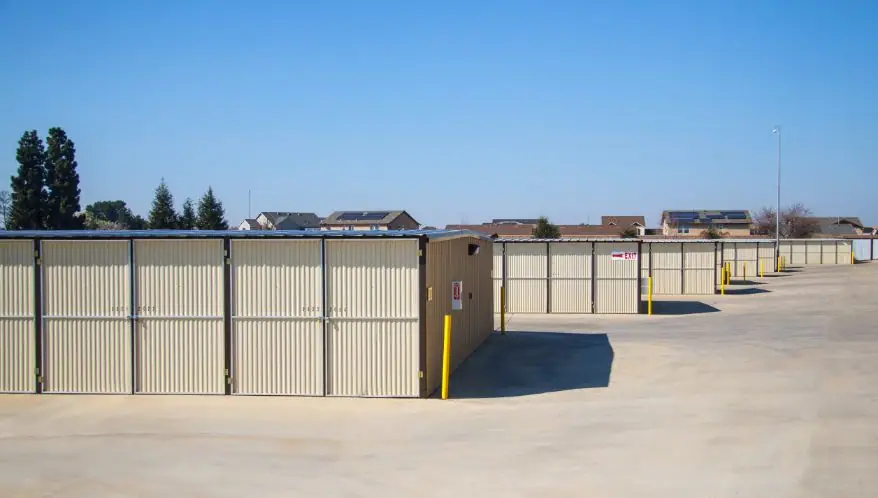 Derrel's Mini Storage, RV storage in Fresno