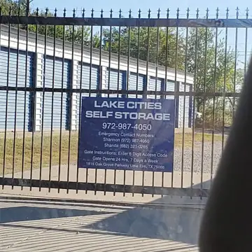 LAKE CITIES SELF STORAGE and BOAT/RV PARKING photo 2