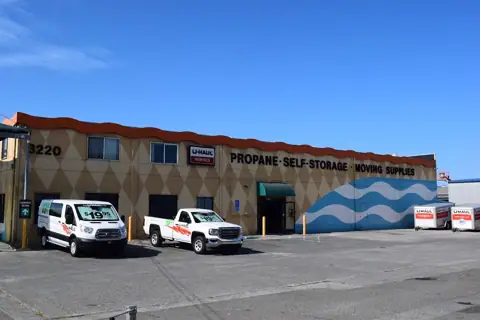 Self-Storage at U-Haul in Eureka, CA