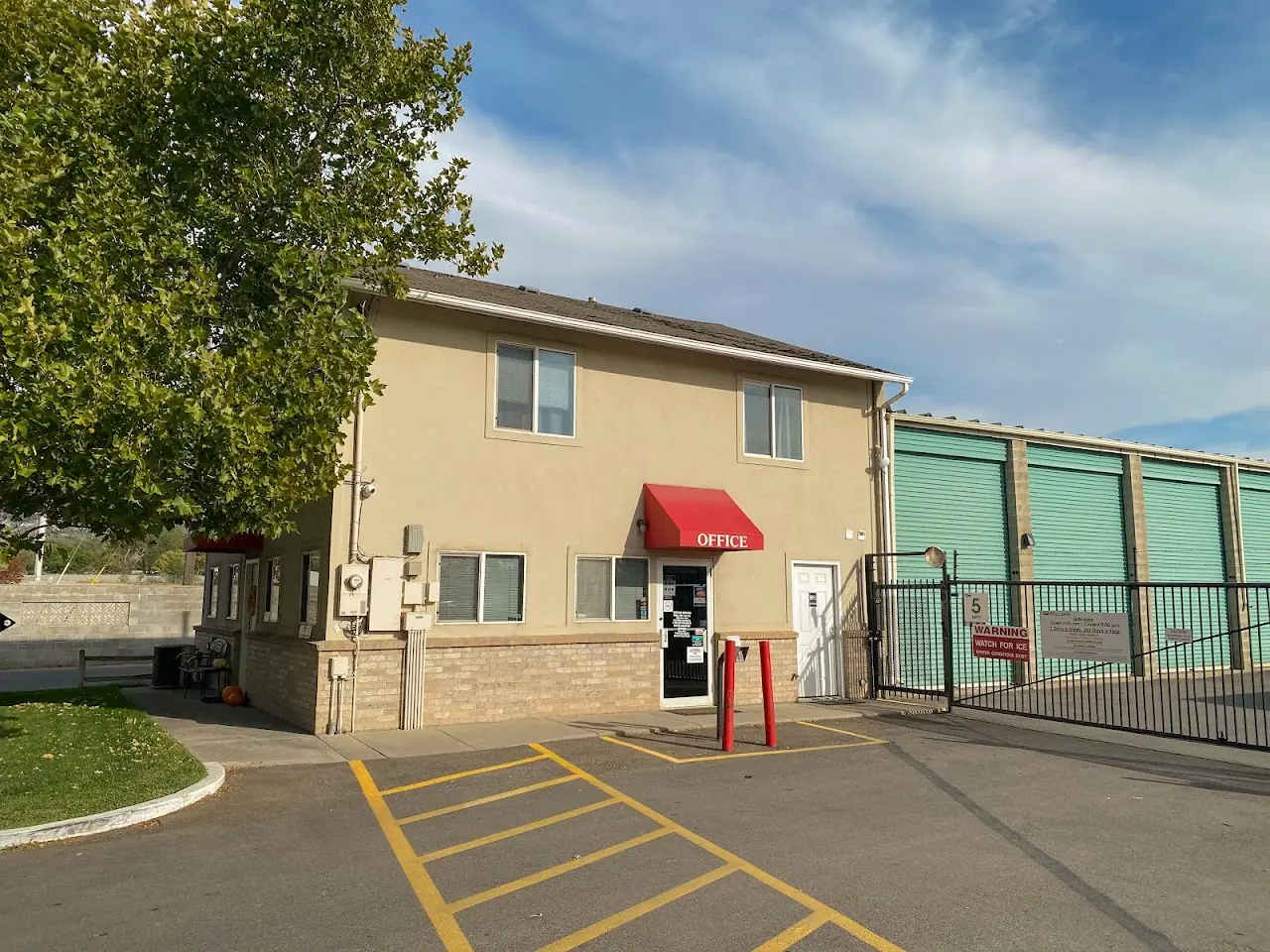 Towne Storage Woods Cross, RV storage in North Salt Lake
