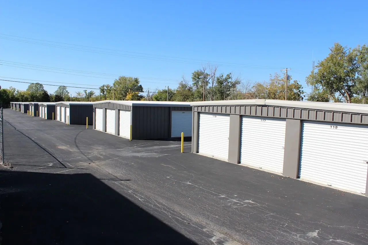Stor-It-Safe Self Storage, LLC, RV storage in Ottawa