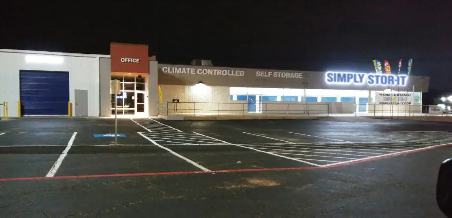Simply Stor-It, RV storage in Longview