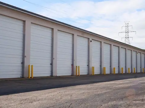 Division Ave Self Storage in Grand Rapids, MI