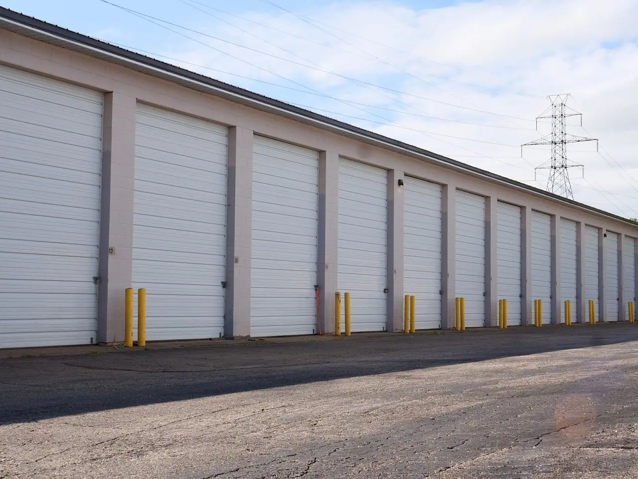 Division Ave Self Storage, RV storage in Grand Rapids